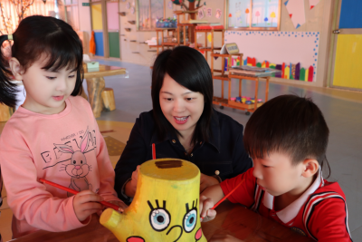 28载坚守苏区幼教 匠心点亮山区童心！记2026年全国五一劳动奖章获得者、大埔县第二实验幼儿园园长杨梅亮