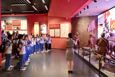 赓续红色血脉，探寻古镇新韵！梅江区会文学校山花文学社开展采风活动