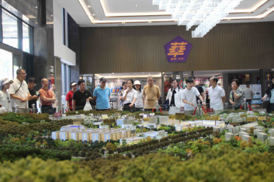 香港教育界考察团来梅开展交流活动