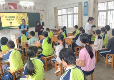 守护花开 安全“童”行！五华横陂社工站进校园开展专题安全教育课  