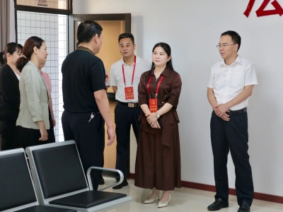 兴宁市人大常委会视察兴宁市行政复议工作情况