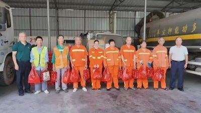 天热情更热！这波“清凉”，送到了他们心坎上