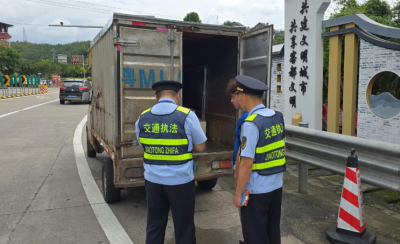 “执法+服务”送到一线！梅州市交通运输执法部门路面普法在行动