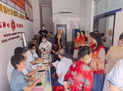 八一情暖老兵 义诊守护光明！梅江区退役军人事务局开展眼健康专项义诊活动