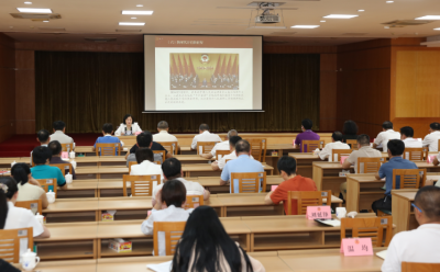 杨朝晖讲授树立和践行正确政绩观学习教育专题党课：把牢立场校准坐标 紧扣中心为民履职