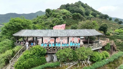 政校企联动赋能“百千万工程”！广州华商学院“潮创青年”实践队到丰顺县龙岗镇马图村开展社会实践活动