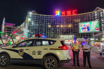 夏夜亮剑护平安！梅江公安全域清查整治筑牢平安防线