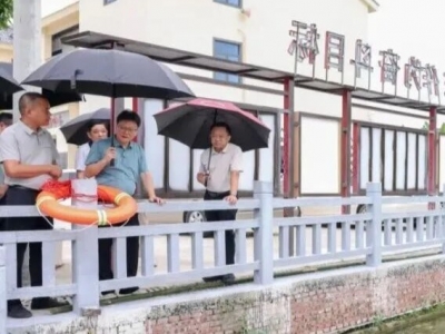 刘鸿涛深入镇村调研深水塘等围栏建设工作：守安全塑和美乡村 兴文旅促产业振兴