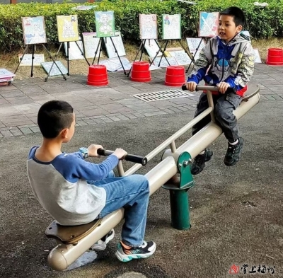 梁洁 | 稚子藏趣