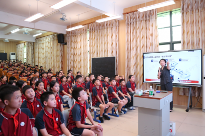 开学“法治礼包”已送达！法治副校长走进校园为青少年上好开学法治课