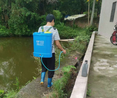 筑牢防控安全网！梅江区长沙镇干群同心灭蚊防病