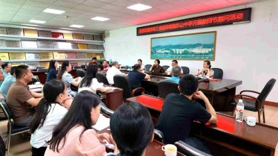 市总工会开展教师节走访慰问活动