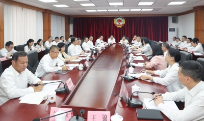 2026年梅州市党外人士座谈会召开：凝聚共识汇聚力量 携手共推梅州发展再加快速度