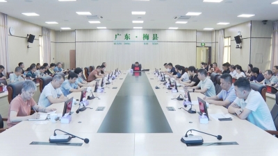 梅县区：多维开展宣传活动 筑牢全民网络安全“防火墙”