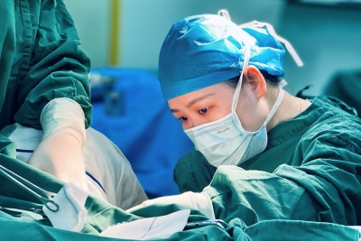 双镜联合，微创解困！梅州市妇幼成功取出嵌顿断裂、残留多年节育环